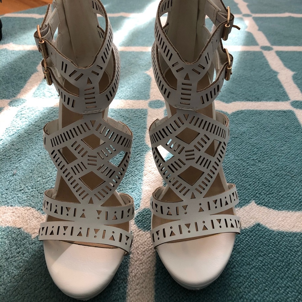 Tribal Pattern Platforms - image 2